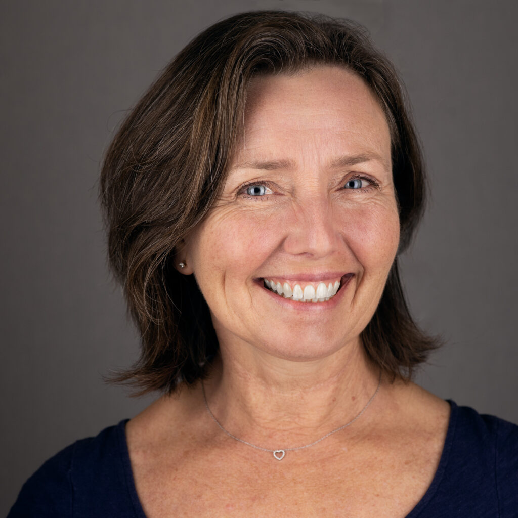 Colleen-Paeff-headshot